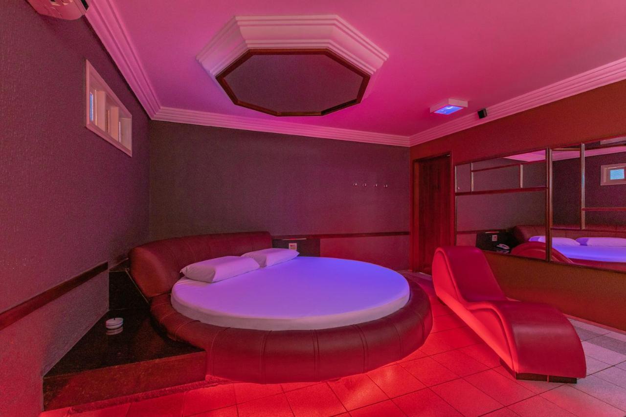 Love hotel Dreams (adults Only) 2*