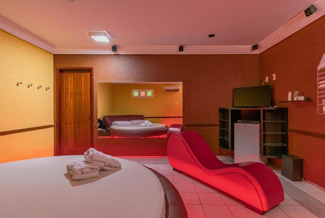 Dreams (adults Only) Love hotel